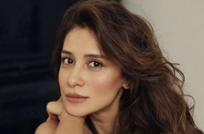 Равшана Куркова посетила светский вечер в сопровождении любимой мамы: фото